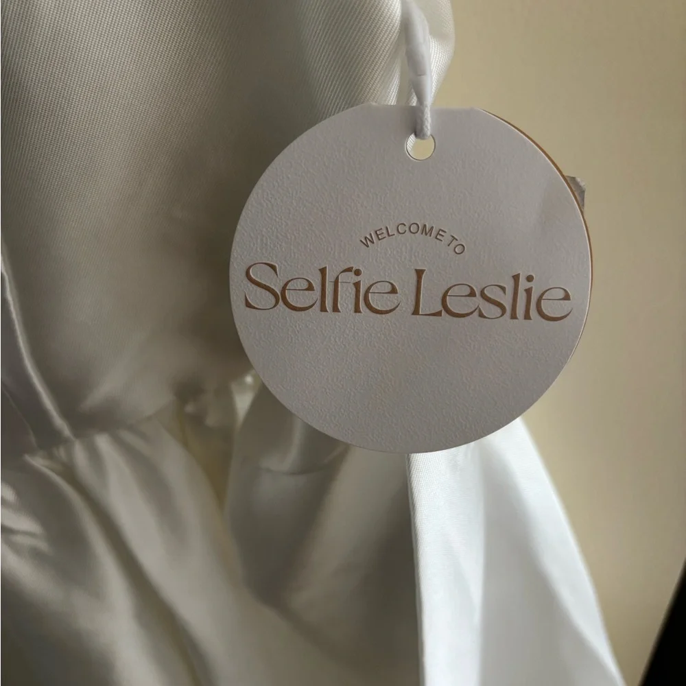 NWT Selfie Leslie White A-Line Mini Dress - Picture 4 of 7